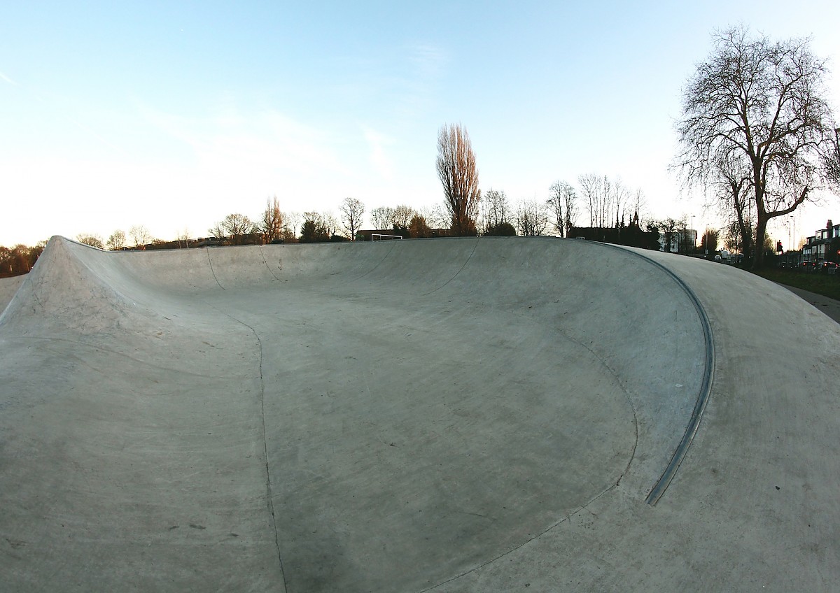 Leatherhead skatepark